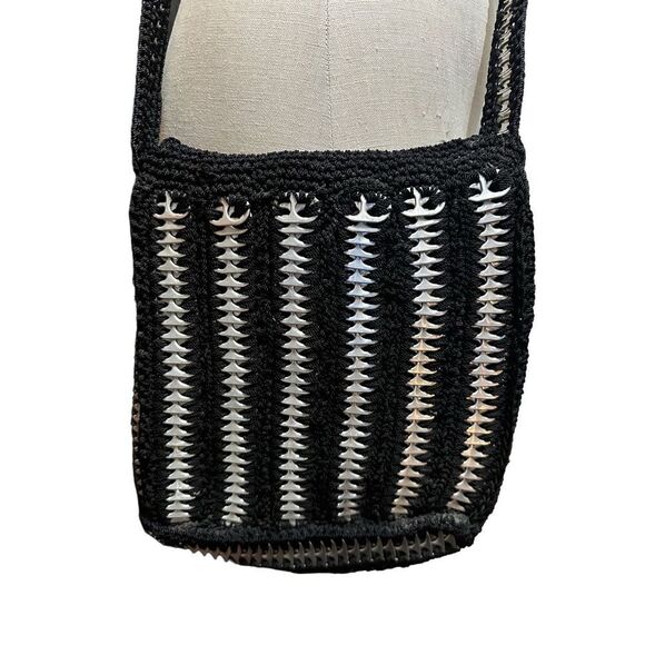 Upcycled Hand made bottle soda pop top tab purse bag Black Silver Retro 90s - Picture 3 of 10